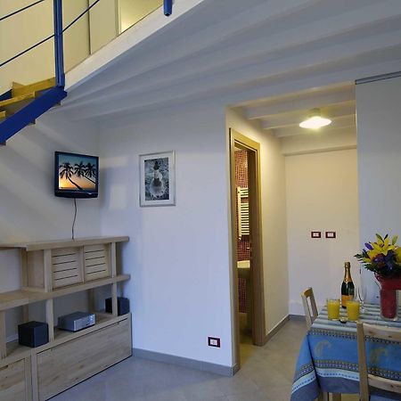 Romalighthouse Apartment ภายนอก รูปภาพ