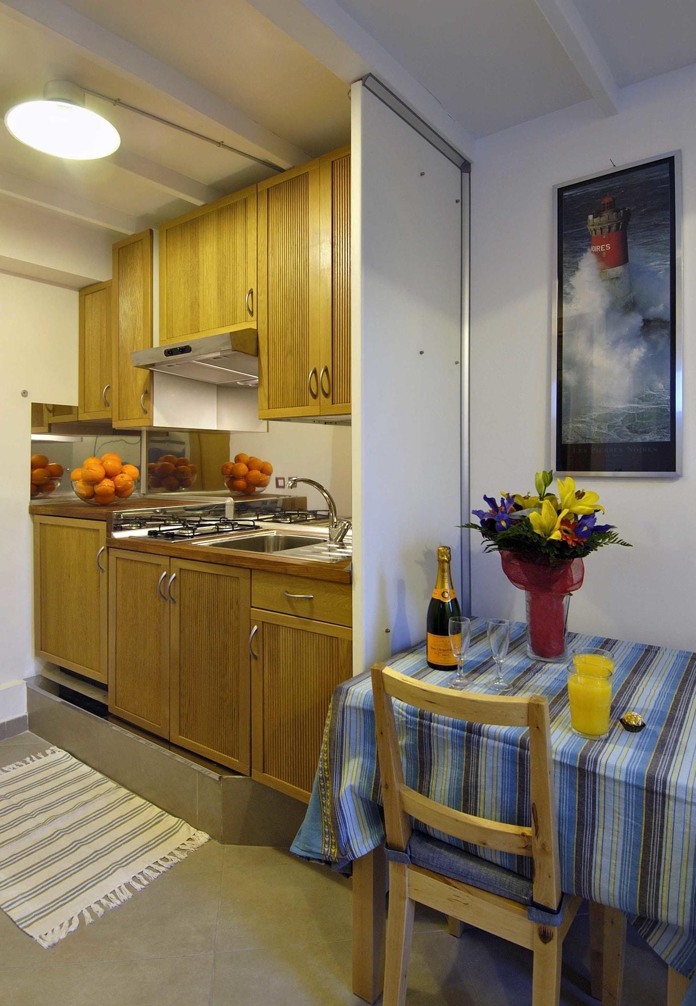 Romalighthouse Apartment ภายนอก รูปภาพ